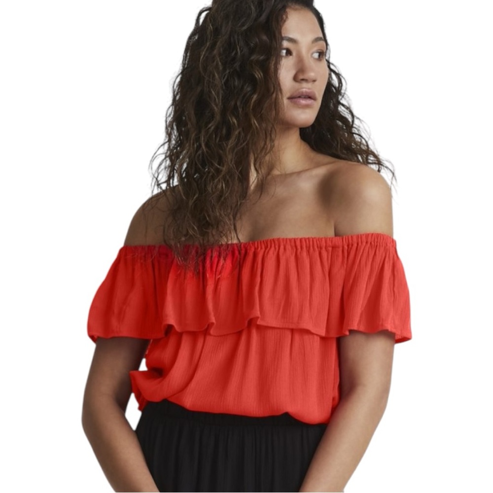 NWT Ichi Off-Shoulder Blouse Size Medium